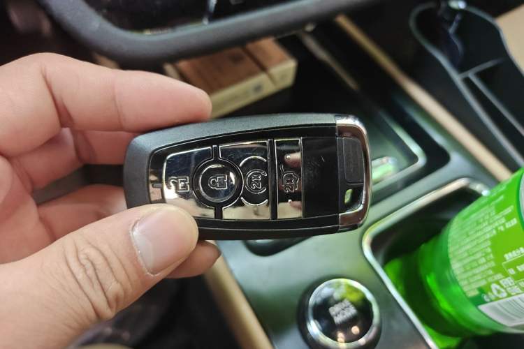 Used Lincoln Corsair 2020 2.0T Two-Wheel Drive Luxury Edition
