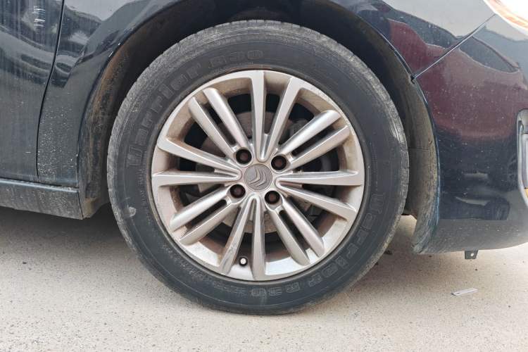 Used Citroen C4L 2014 1.8L Intelligent Drive Manual Enjoyment Model Right Front Wheel Hub