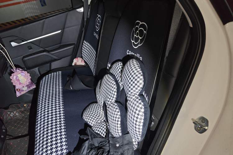 Used Hyundai ix35 2023 Musso 2.0L Deluxe Edition DLX
