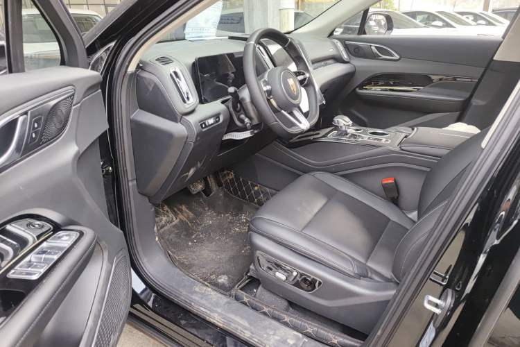 Used Hongqi HS3 PHEV 2025 Model 117km Jingwei Edition