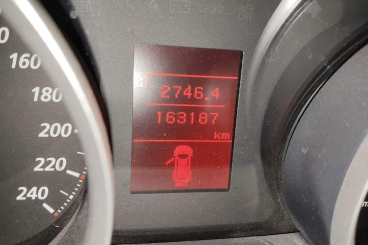 Used Mitsubishi Lancer EX 2011 Fashion Edition 1.8L CVT Comfort Version Odometer Close Up