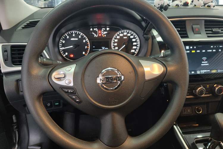 Used Nissan Sylphy 2024 Classic 1.6XL CVT Luxury Edition Steering Wheel