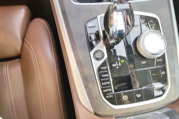 Used BMW X5 New Energy 2021 xDrive45e M Sport Package Gear Lever