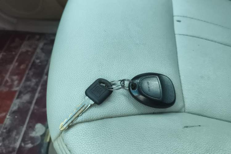 Used Buick GL8 2014 2.4L Classic Edition