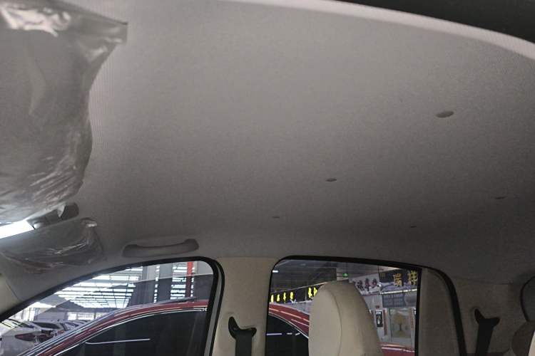 Used Wuling Hongguang MINIEV 2025 Four-Door Version Advanced Edition Headliner