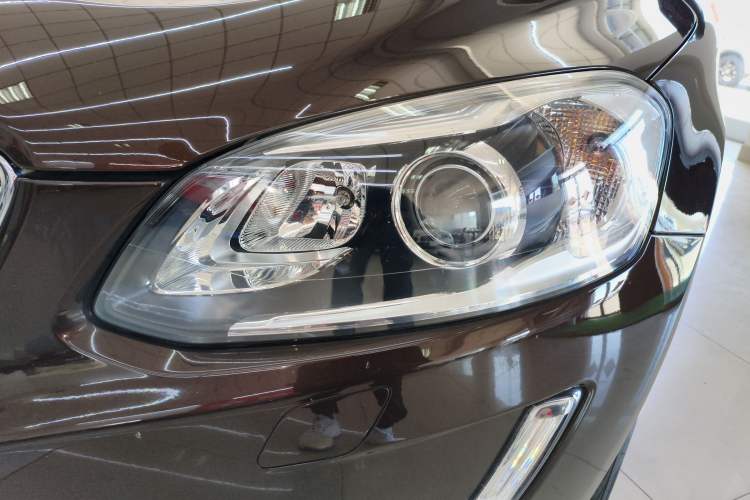 Used Volvo XC60 2017 T5 AWD Smart Upgrade Model
