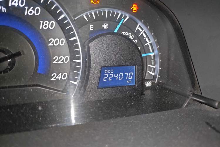 Used Toyota Camry 2016 2.0G 10th Anniversary Leading Edition