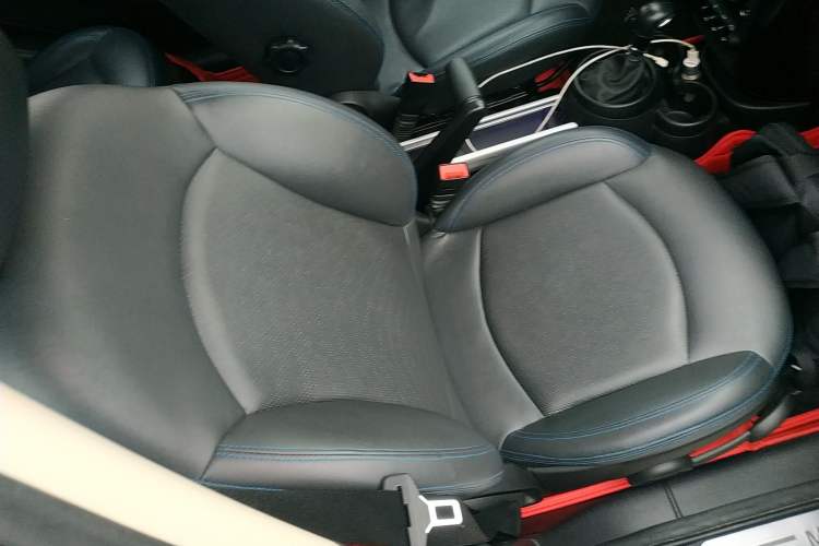 Used MINI Countryman 2014 1.6T COOPER ALL4 Fun
