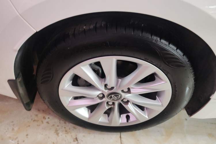 Used Toyota Corolla 2024 1.8L Smart Electric Hybrid Dual-Engine Elite Edition
