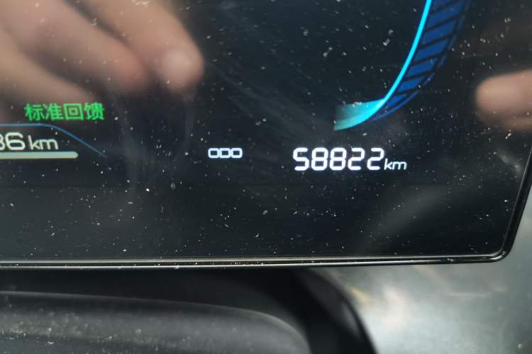 Used BYD e2 2024 Honor Edition Luxury Model Odometer Close Up