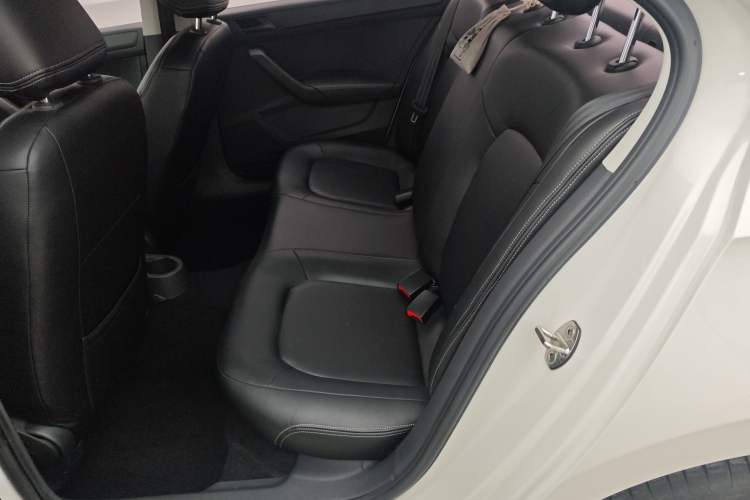 Used Volkswagen Santana 2019 1.5L Manual Fashion Edition China VI Standard Left Rear Seat