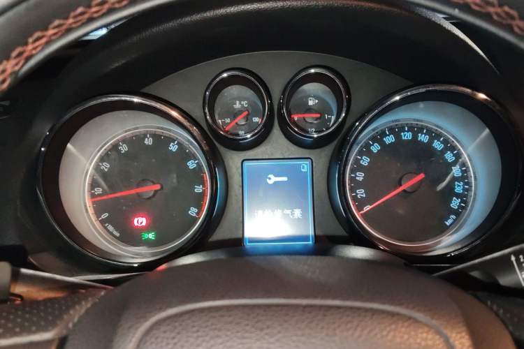 Used Kia K5 2014 2.0L Automatic LUXURY