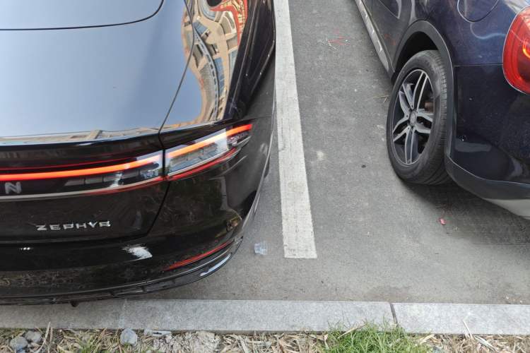 Used Lincoln Z 2022 Facelift iCool Deluxe Edition