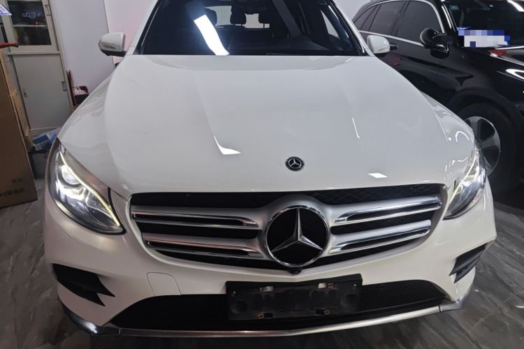 Used Mercedes-Benz GLC 2019 GLC 260 4MATIC Luxury Model
