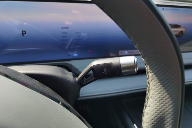 Used Geely Galaxy E8 2025 700 km Long-Range Intelligent Driving Version