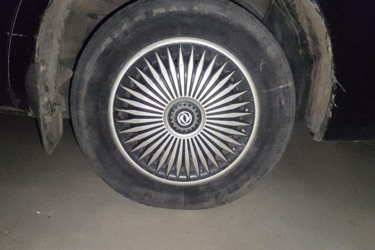 Used FORTHING Lingzhi 2018 M5L 1.6L 7-Seater Luxury Model
