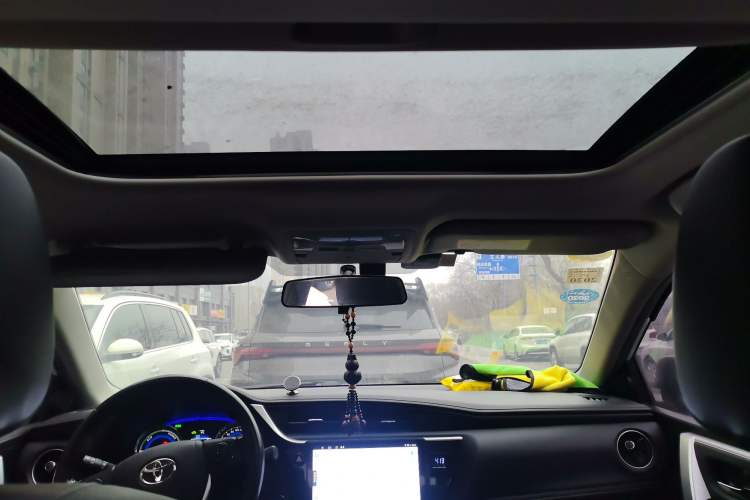 Used Toyota Corolla 2017 Revised Dual-Engine 1.8L E-CVT Elite Edition Headliner