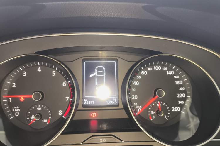 Used Volkswagen Magotan 2020 280TSI DSG Comfort Edition Instrument Cluster