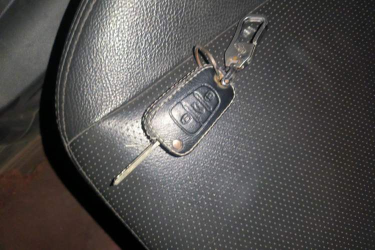 Used Kia Sportage 2013 2.0L Manual Two-Wheel Drive GLS Vehicle Key