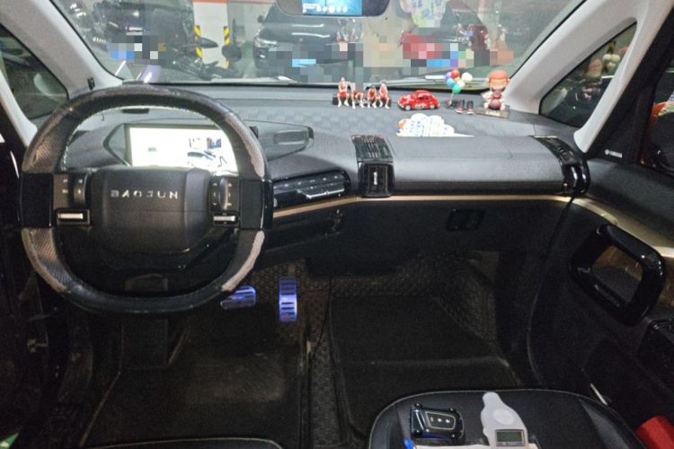 Used Baojun KiWi EV 2021 Artist Model Ternary Lithium Center Console