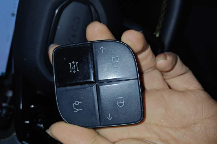 Used Lynk & Co 08 EM-P 2025 245km Ultra-Long Range Halo
