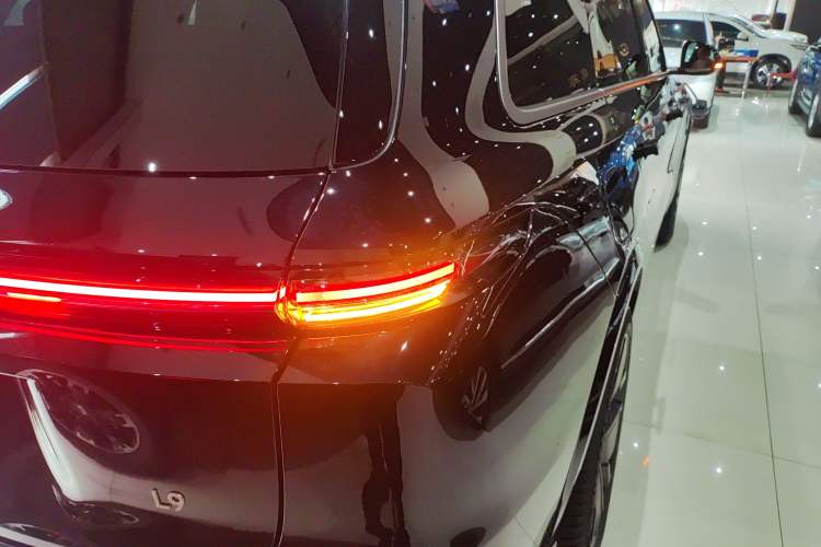 Used Li Auto L9 2025 Ultra Smart Refreshed Edition
