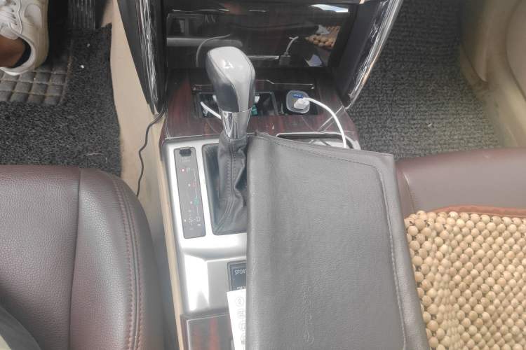 Used Toyota Reiz 2010 2.5V Fengdu Elite Edition