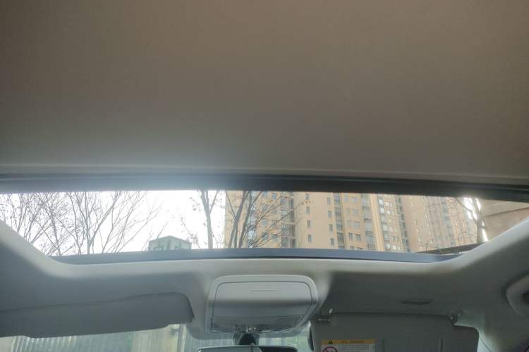 Used Volkswagen Sagitar 2017 180TSI Automatic Luxury Edition
