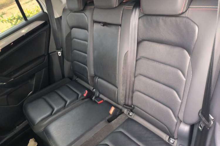 Used Volkswagen Tayron 2019 330TSI Two-Wheel Drive Luxury Model China VI Standard
