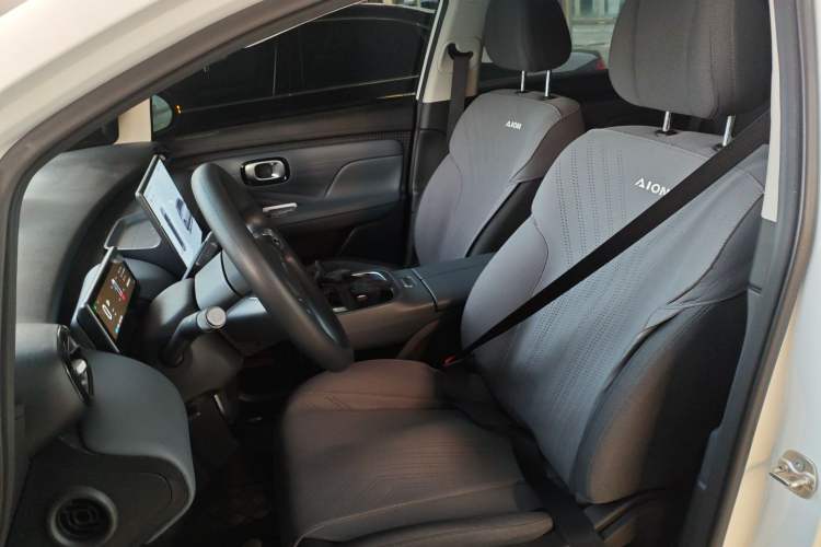 Used AION UT 2025 330 Star Edition