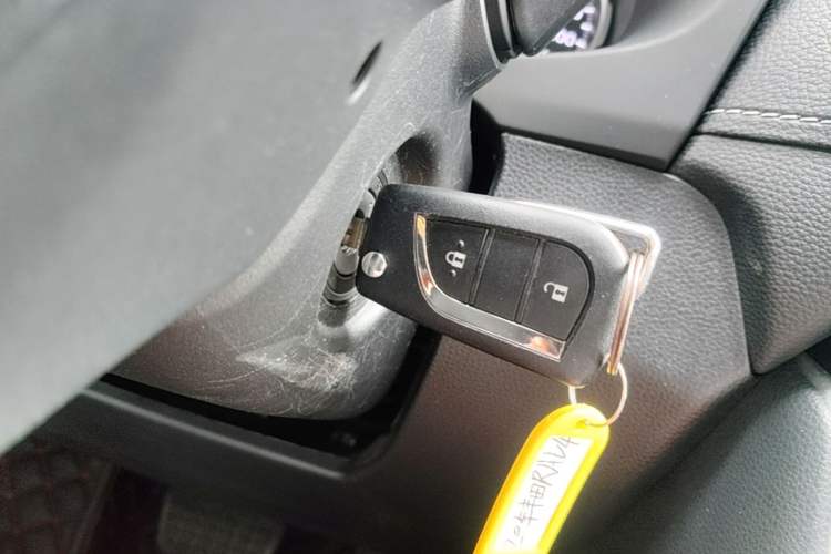 Used Toyota RAV4 2020 2.0L CVT Two-Wheel Drive Urban Edition

