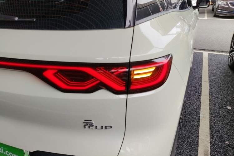 Used BYD Yuan UP 2024 301KM Leading Edition