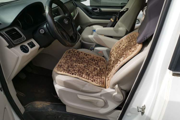 Used SAIC MAXUS G10 2018 PLUS 2.4L Manual Elite Edition
