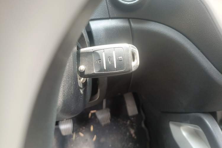 Used CHANGAN CS35 2016 1.6L Manual Luxury Model China V Standard
