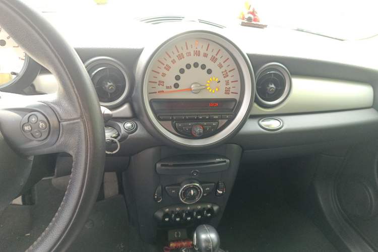 Used MINI Clubman 2013 1.6L COOPER Bond Street
