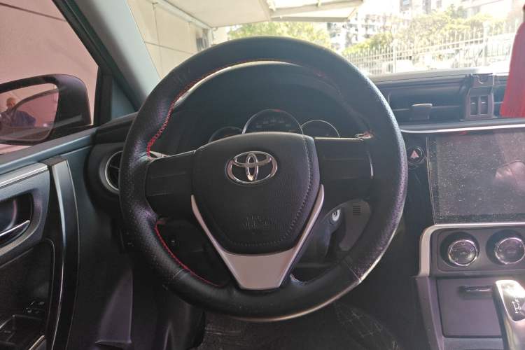 Used Toyota Corolla 2017 Revised Version 1.2T S-CVT GL
