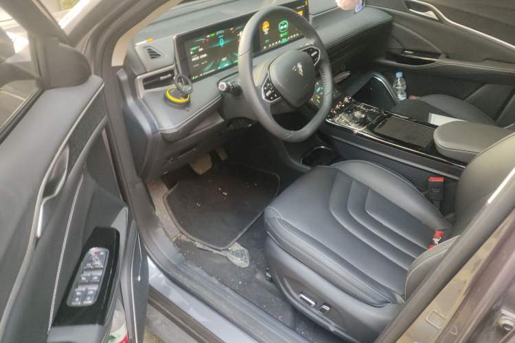 Used NETA U 2021 Pro 500 Global Edition Driver Seat