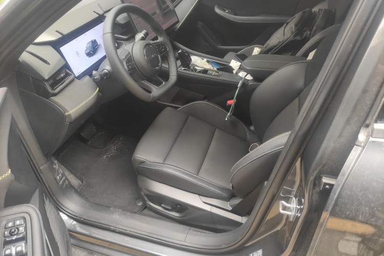 Used Lynk & Co 03 2025 1.5TD DCT Champion Edition Pro