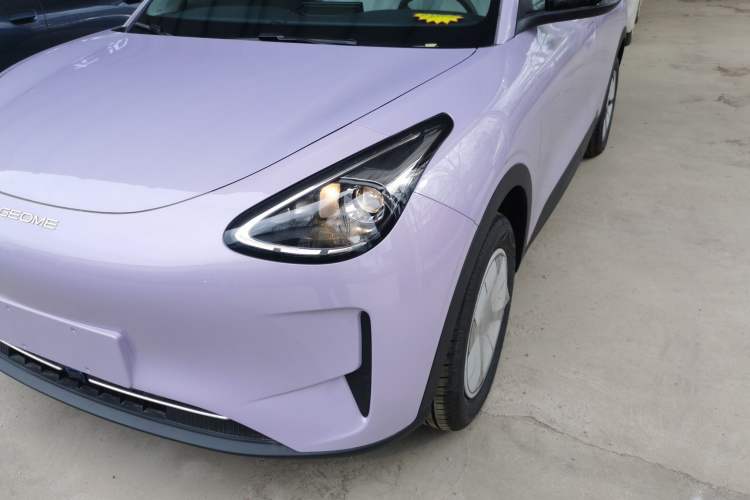 Used Geely Galaxy Geome 2026 Model 410km Carefree Edition Left Front Headlight