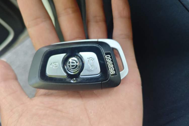 Used Brilliance V3 2016 1.5L Automatic Smart Version
