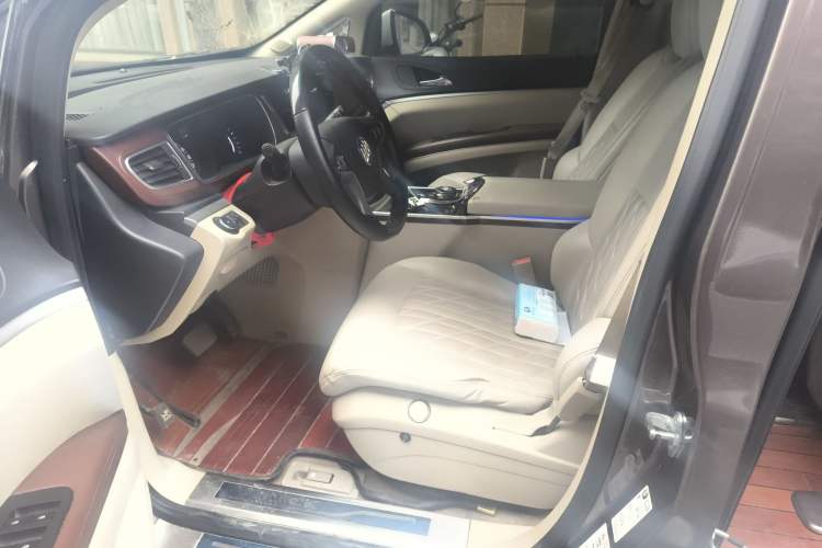 Used Buick GL8 2017 25S Comfort Version China V Standard
