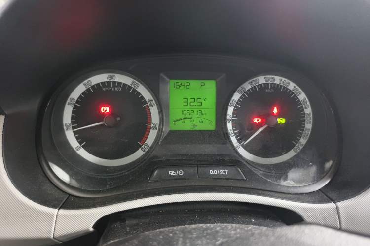Used Skoda Fabia 2017 1.4L Automatic Car Enjoy Edition Instrument Cluster