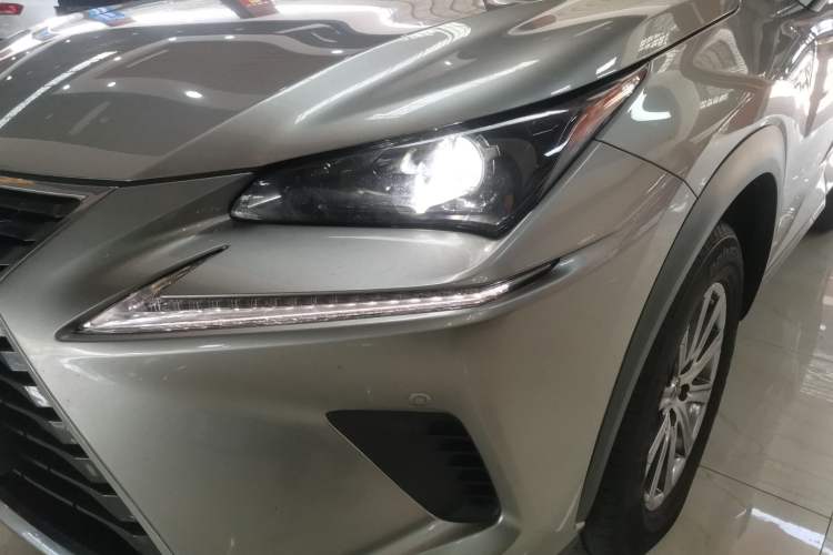Used Lexus NX 2018 200 Front-Wheel-Drive Xingxing Edition China VI Standard