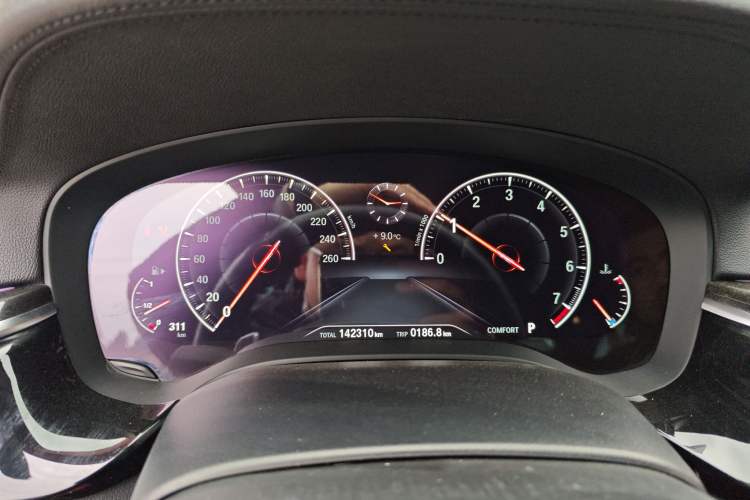 Used BMW 5 Series 2019 530Li Leading Model M Sport Package
