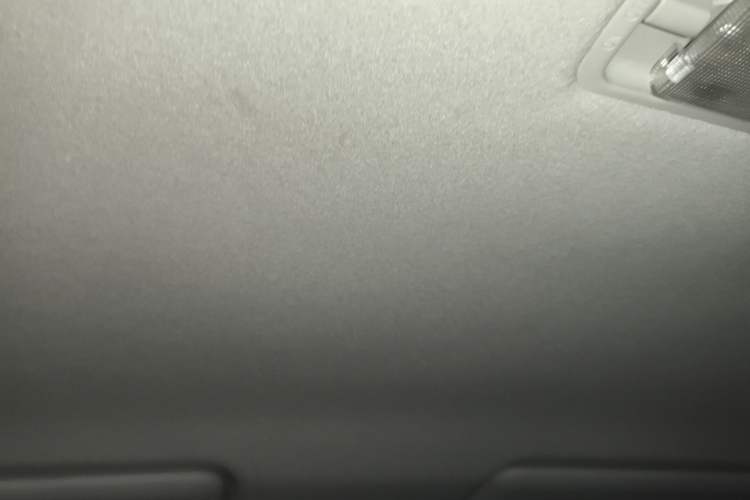 Used Nissan Livina 2010 JINRUI Edition 1.6L Automatic Standard Model
