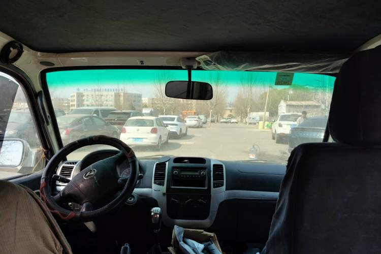 Used King Long Golden Way 2021 2.2L Jiemu 10-Seater Flat-Top V22H Headliner