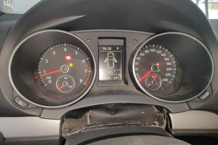 Used Volkswagen Golf 2012 1.4TSI Automatic Luxury Edition