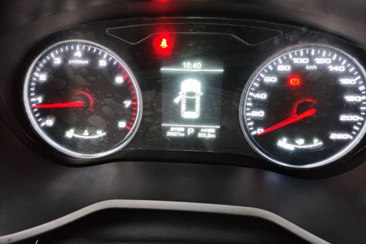 Used SOL X8 2021 300T DCT Leading Smart Connectivity Version 7 Seats