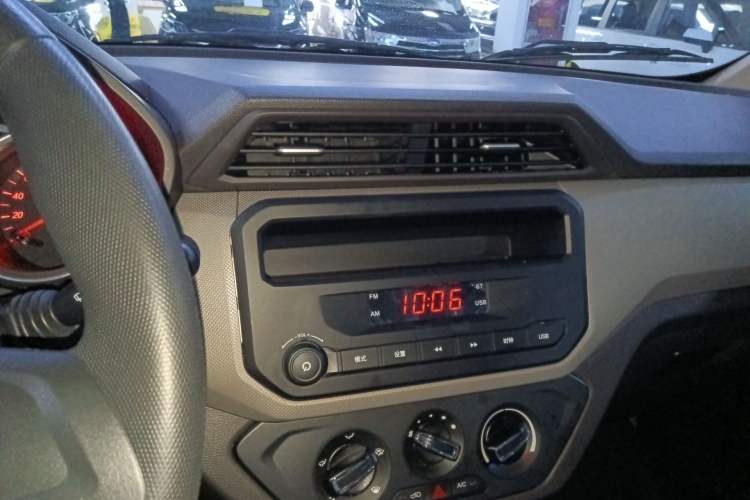 Used Wuling Hongguang 2021 1.5L Revised S Standard Version Hydraulic-Power-Assisted LAR