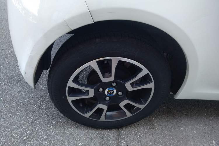 Used Brilliance Xinri i03 2021 318 km 31.45 kWh